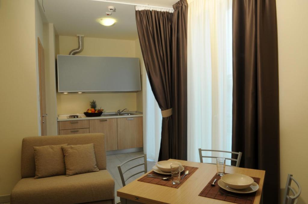 Residence Belmare Rimini Rum bild