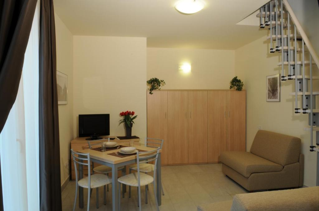 Residence Belmare Rimini Rum bild