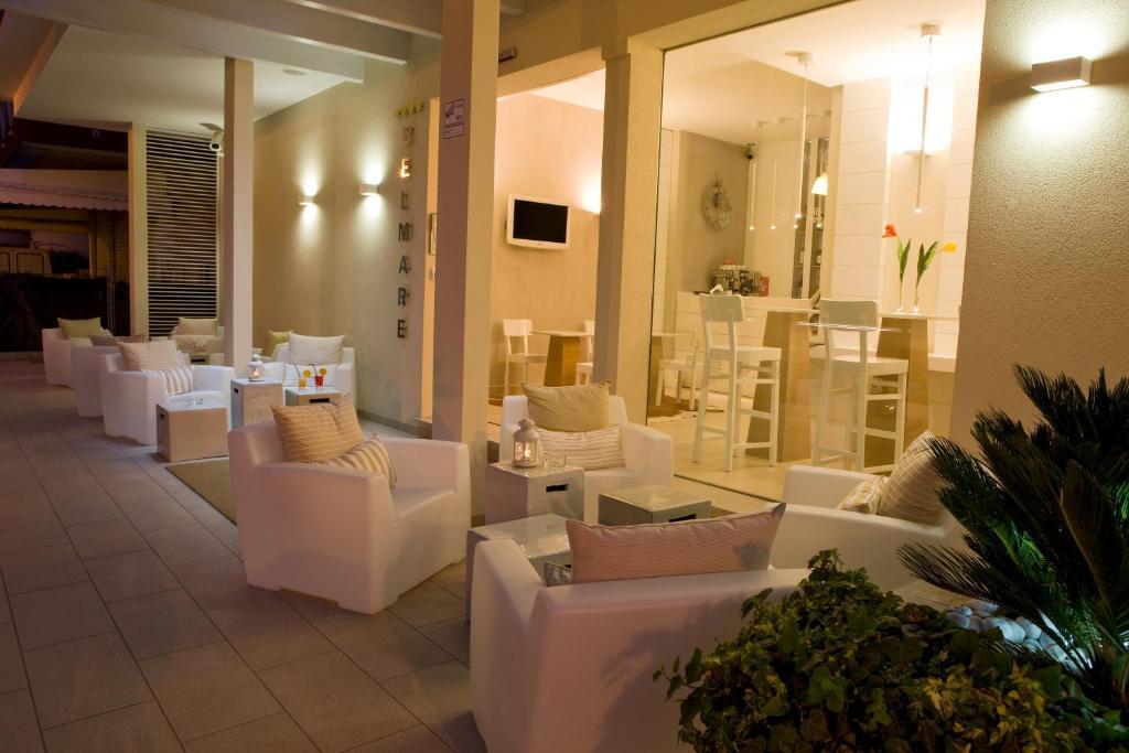 Residence Belmare Rimini Exteriör bild